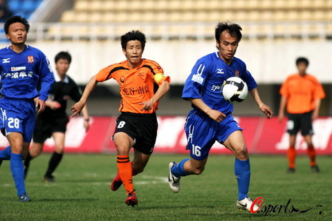 足球比赛的 足球比赛的